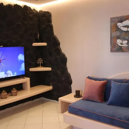 The Rock Luxury Homes * Messaria (Santorini)